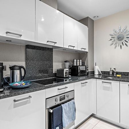 Londwell, Chelsea Living, Central Flat With Balcony Лондон Екстер'єр фото